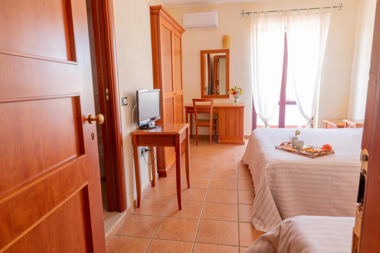 Mediterraneo Tartufoexperience Pizzo  Ngoại thất bức ảnh